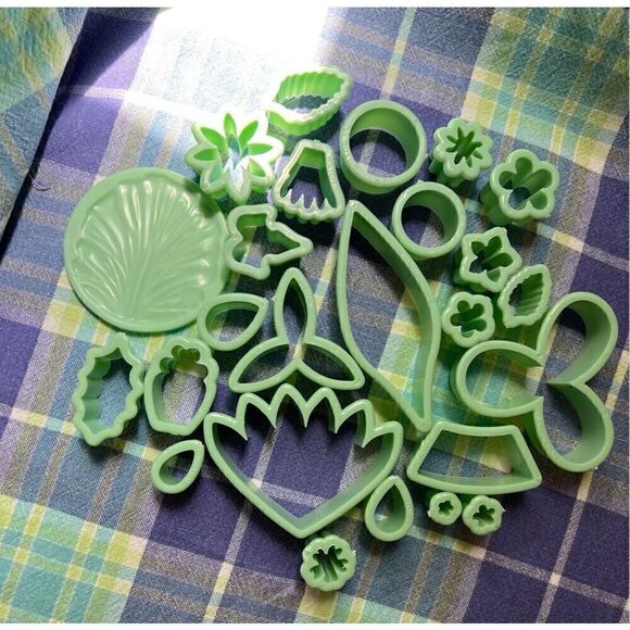 Vintage Fondant Set - Picture 1 of 9